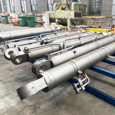 Silindro a pistone idraulico per olio di sollevamento per escavatore Komatsu Xcmg Volvo Sany Hitachi